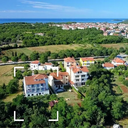Petra Apartment