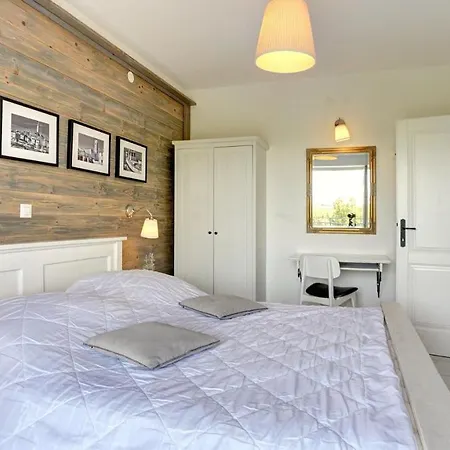 Petra Apartment